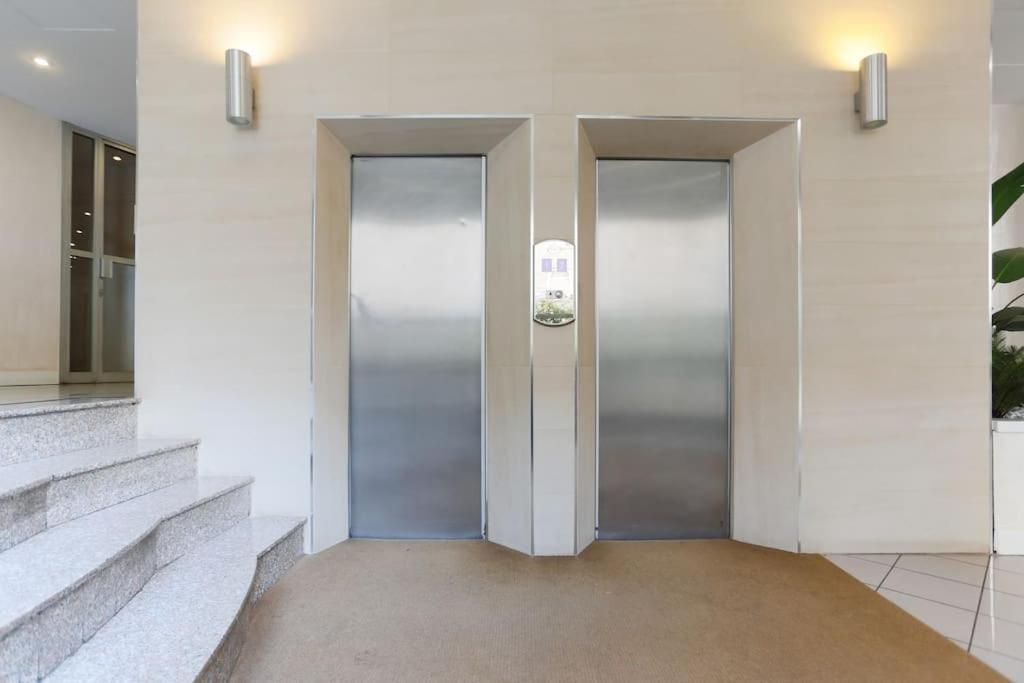 Porta Nuova Moscova: Cozy Apartment Near Duomo! ميلان المظهر الخارجي الصورة